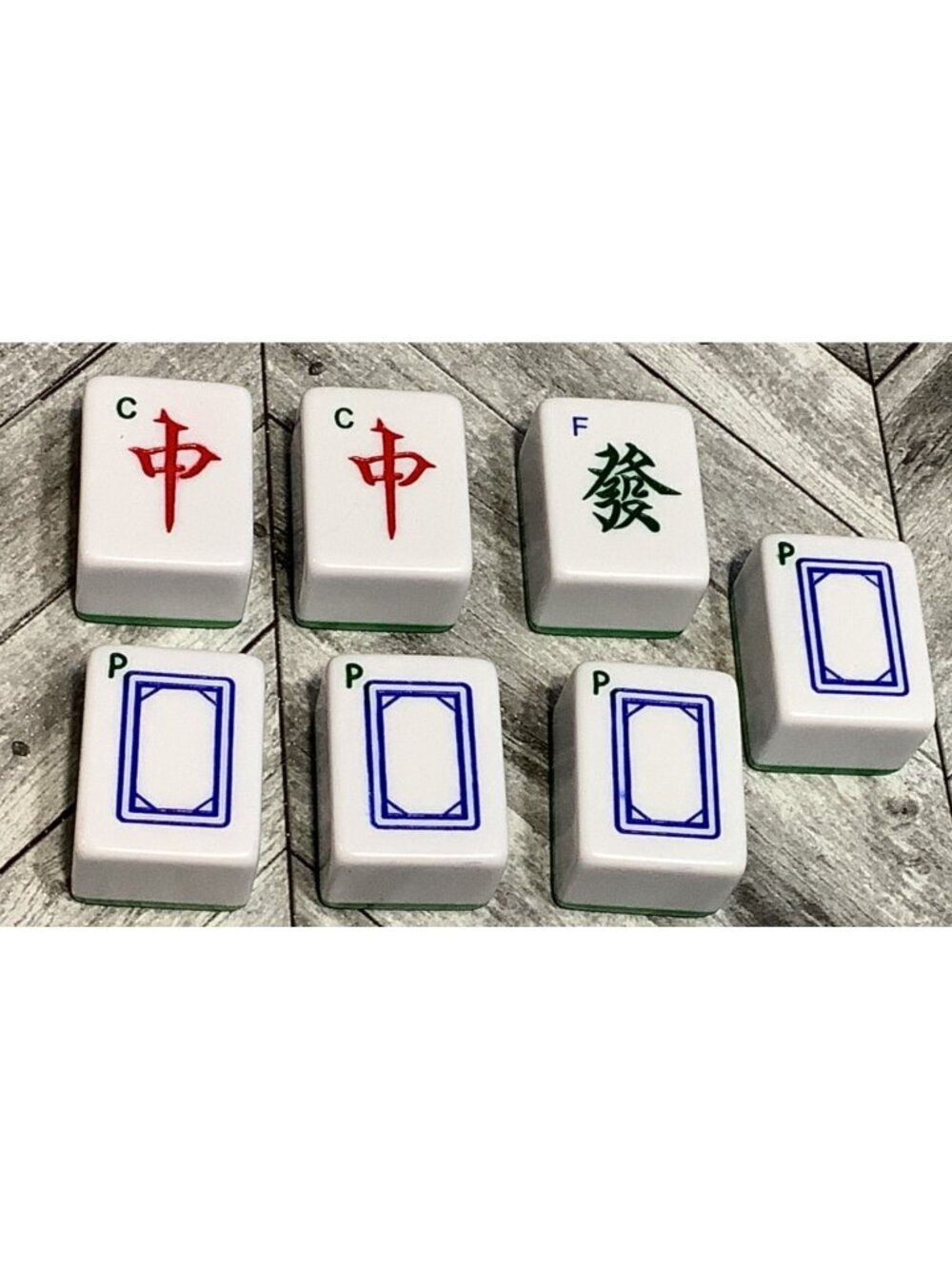 Mahjong Replacement Tiles Dragons Green Red White 7-Pieces Green/White Crafting